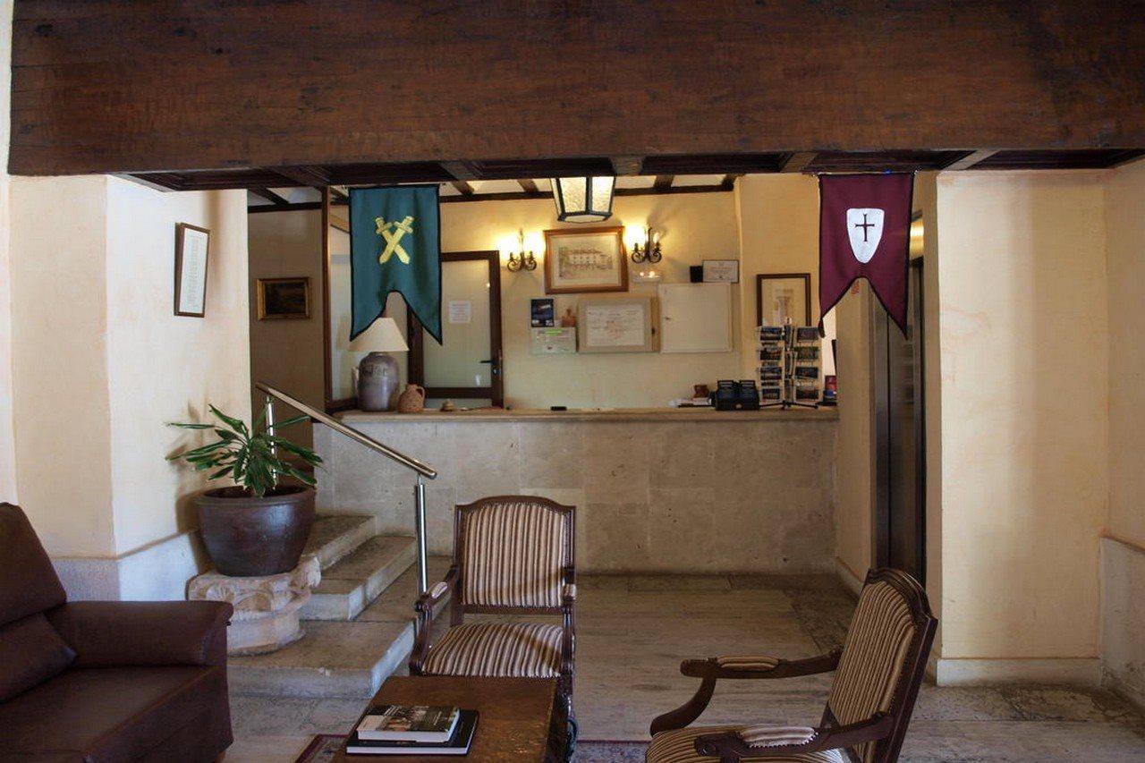 Hotel Nuevo Arlanza كوفاروباياس المظهر الخارجي الصورة