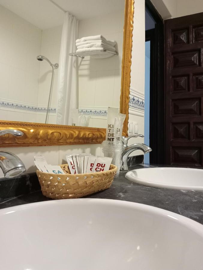 Hotel Nuevo Arlanza كوفاروباياس المظهر الخارجي الصورة
