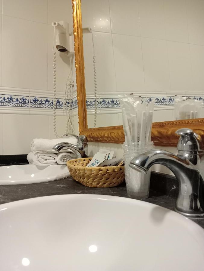 Hotel Nuevo Arlanza كوفاروباياس المظهر الخارجي الصورة
