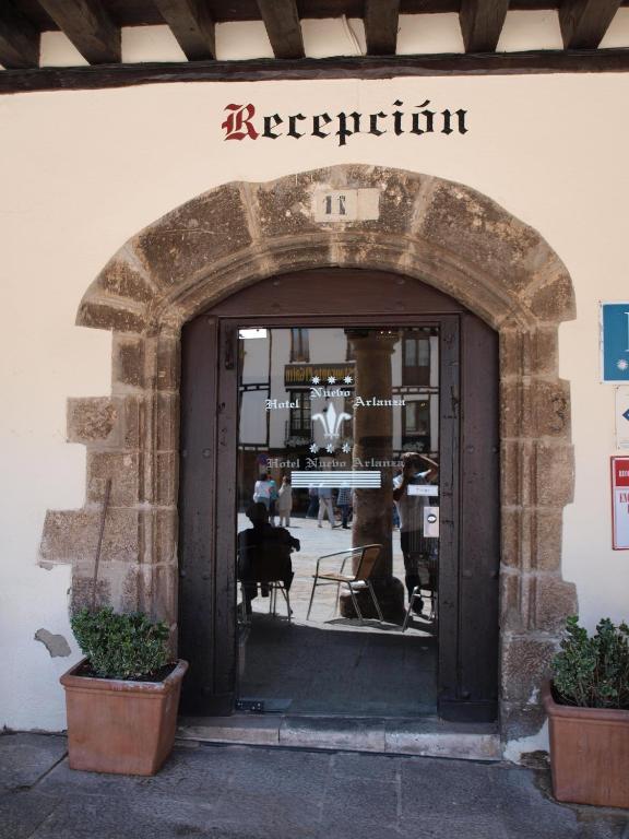 Hotel Nuevo Arlanza كوفاروباياس المظهر الخارجي الصورة