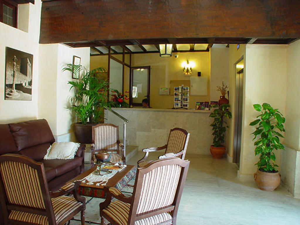 Hotel Nuevo Arlanza كوفاروباياس المظهر الخارجي الصورة
